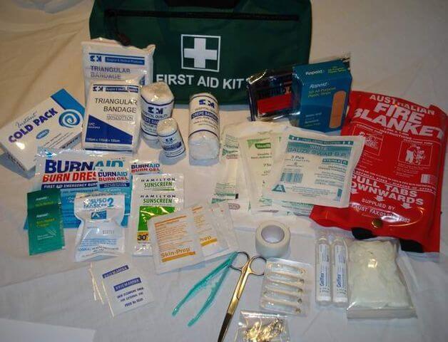 general first aid kit contents